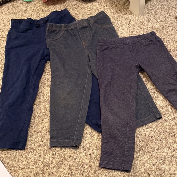 Lot of Eleven 24 mos/2t clothes - Picture 2 of 5